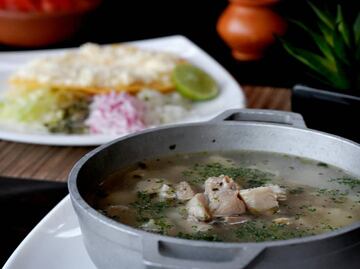 Cuánto cuesta hacer pozole en 2025