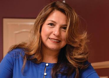 Legisladora inmigrante responde en español al discurso de Trump