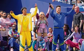 Diez minutos de show, ritmo y color con Shakira, Madonna y BTS