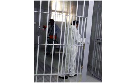 Sanitizan instalaciones de la Fiscalía mexiquense ante Covid-19