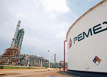 Pemex cancela contratos con empresas dueñas de barcos por falta de presupuesto