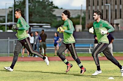 Se vuelve difícil escoger portero