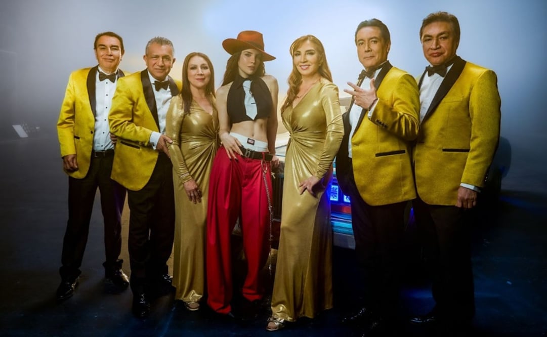 Belinda y Los Ángeles azules unen sus estilos por segunda ocasión . Foto: Ocesaseitrack.