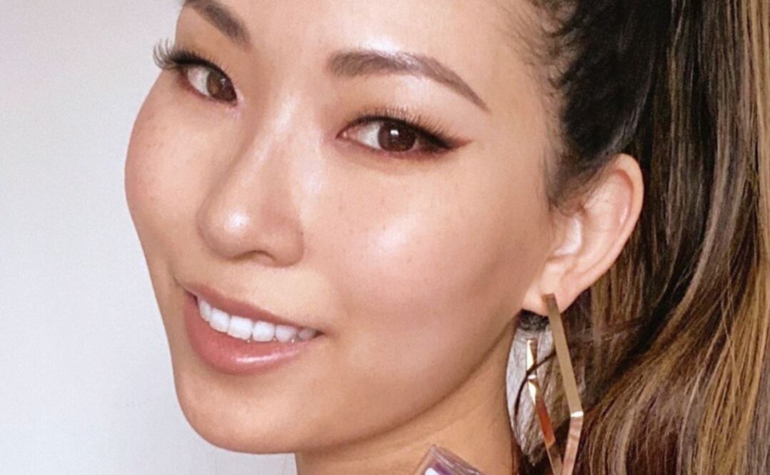 Logra un maquillaje de 10 con estos tips. Foto: Instagram @clinique