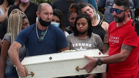 Tragedia en Petrópolis: "Me llevó nueve años quedar embarazada. Ahora perdí a mi hija"