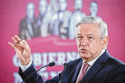 Transparenta AMLO sueldos de funcionarios