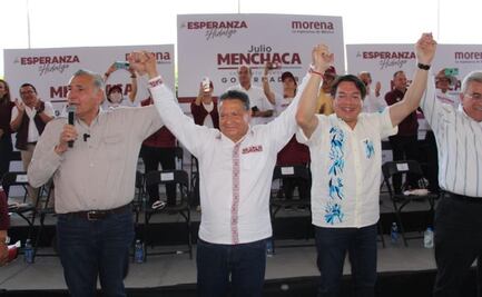 Al grito de "¡Presidente!", reciben a Adán Augusto López en campaña de Menchaca en Hidalgo