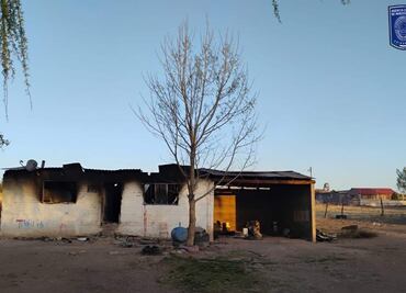 Grupos armados habrían incendiado varias viviendas en Carichí, Chihuahua; Fiscalía inicia investigaciones