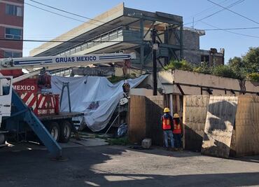 En medio de molestias vecinales, reanudan demolición del "Rébsamen"