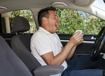 Estas son las consecuencias de la rinitis alérgica al conducir