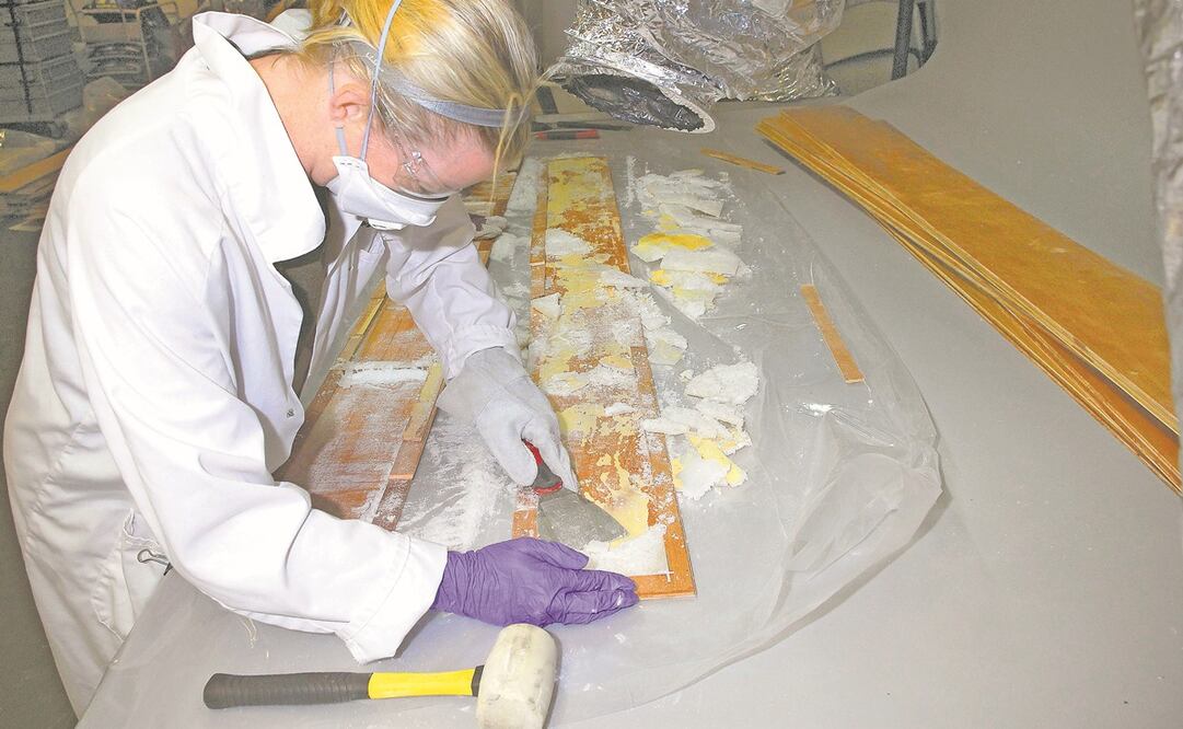 Extracción de metanfetamina cristalina de tablones de madera en un almacén en el suburbio de Nunawading, en Melbourne. Foto: Archivo/AFP