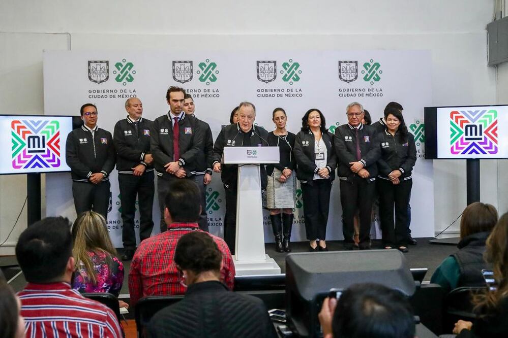 Lance Wyman, creador de la identidad gráfica del Metro y de las Olimpiadas de México 1968 presentó el logotipo del sistema "Movilidad integrada"Fotografía: Diego Simón /EL UNIVERSAL