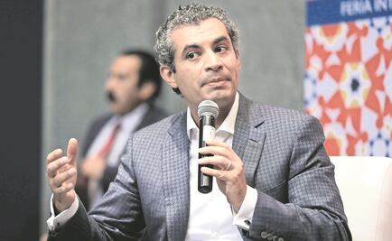 ​Ochoa Reza asegura que comprobará que no se rebasaron gastos en Coahuila