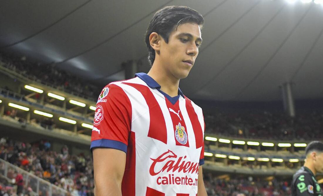 Chivas deja fuera a José Juan Macías para la ida ante Toluca en la Liguilla - Foto: Imago7