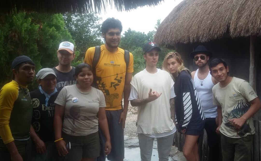 l cantante  pretendía escalar con una caguama en la mano las ruinas arqueológicas  de Tulum. (FOTO: Manuel Valdés / AP)