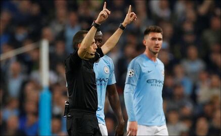 VAR en otras ligas del mundo también causa controversia