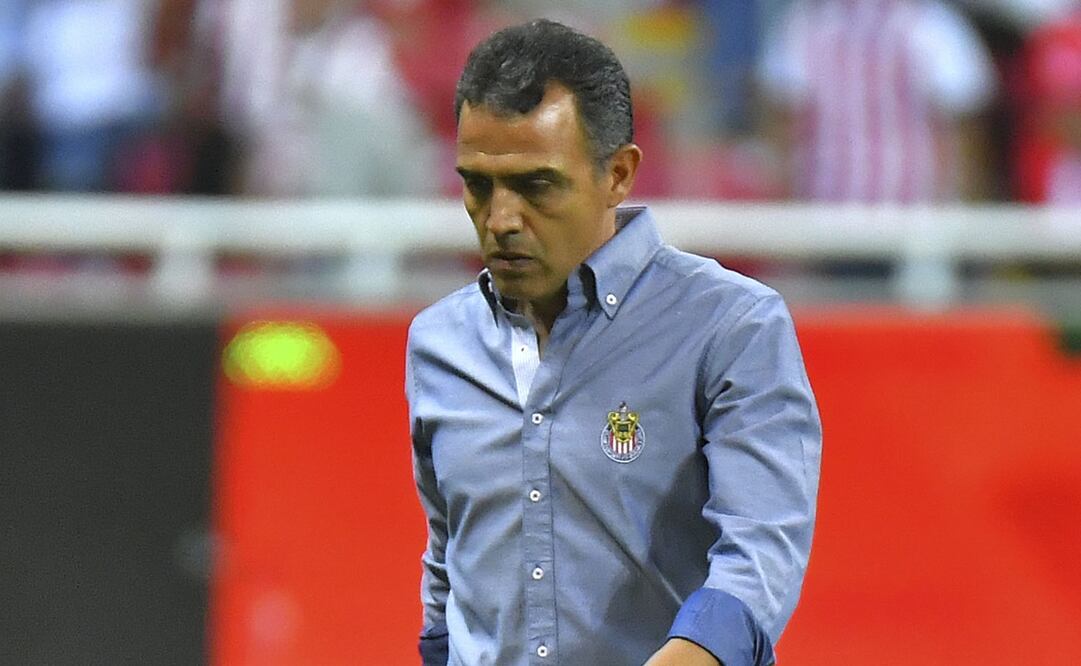 Ricardo Cadena tras perder con las Chivas - FOTO: Imago7