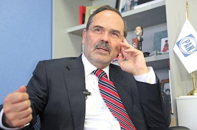 Arremete Madero en contra de panistas