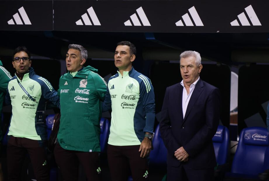 Javier Aguirre y Rafael Márquez en juego de la Selección Mexicana FOTO: CARLOS MEJÍA / EL UNIVERSAL