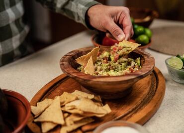 Ahorra y prepara guacamole sin aguacate para el Super Bowl