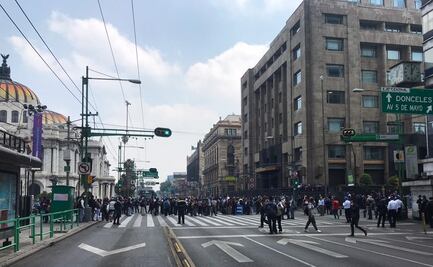 Policías capitalinos bloquean Eje Central; exigen pago de bonos atrasados