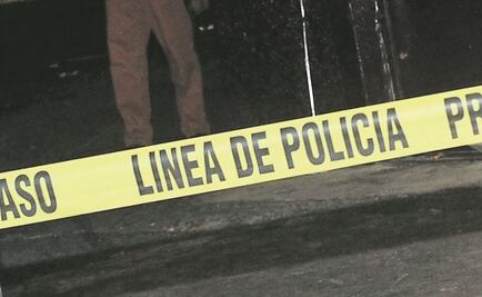 Hombre balea a cuatro dentro de un bar en Álvaro Obregón