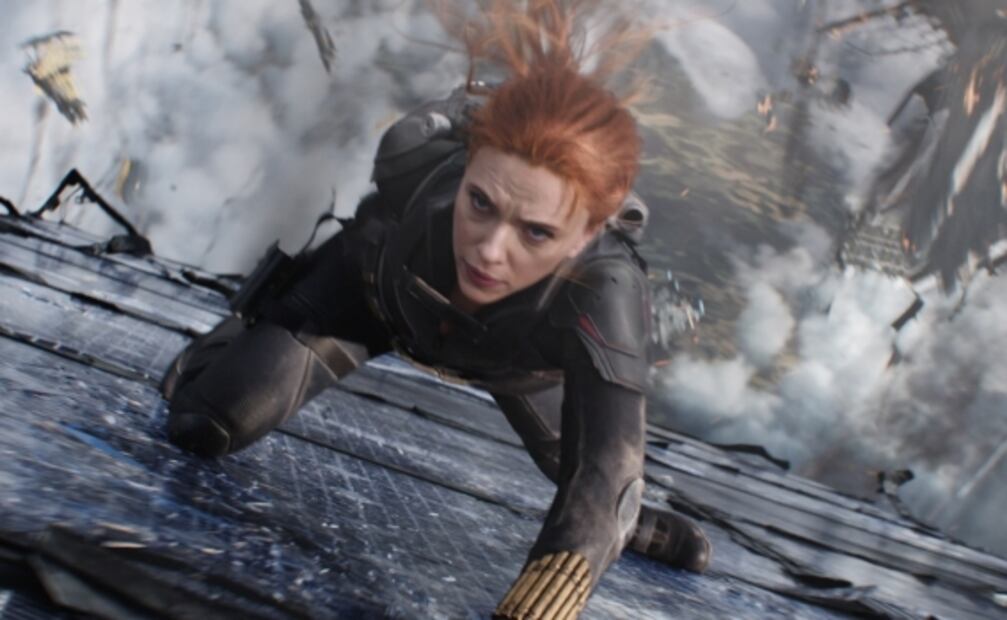 Scarlett Johansson denuncia a Disney por el estreno digital de "Black Widow"