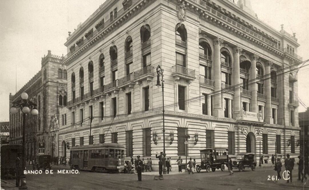 La elegante sede del Banco de México