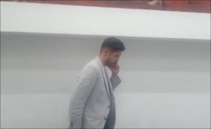 Oribe Peralta partió rumbo a Guadalajara para firmar su contrato