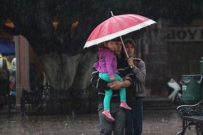 Pronostican lluvias dispersas en el Valle de México