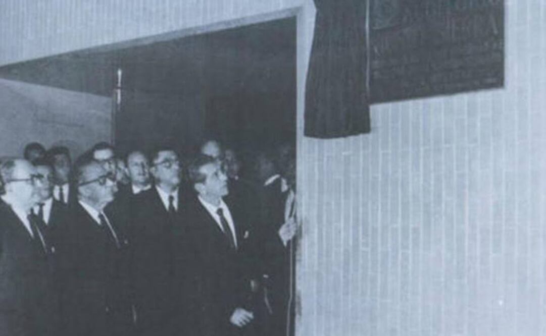 El Auditorio Justo Sierra de la Facultad de Filosofía y Letras (FFyL), desde su inauguración en 1954, se convirtió en piedra fundacional de la vida cultural de la Universidad Nacional Autónoma de México. 