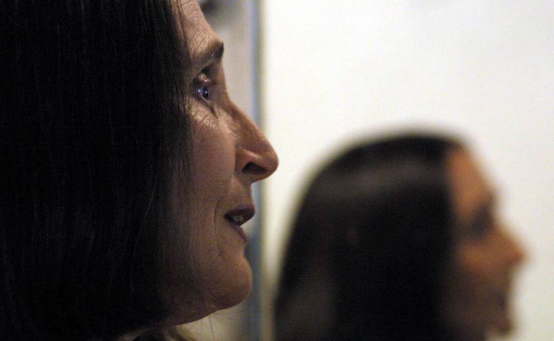 La maestra Gloria Contreras Röniger, fundadora del Taller Coreográfico de la UNAM (TCUNAM), falleció el día de ayer, alrededor de las 23:00 horas, en su casa de San Ángel Inn, a los 81 años de edad.