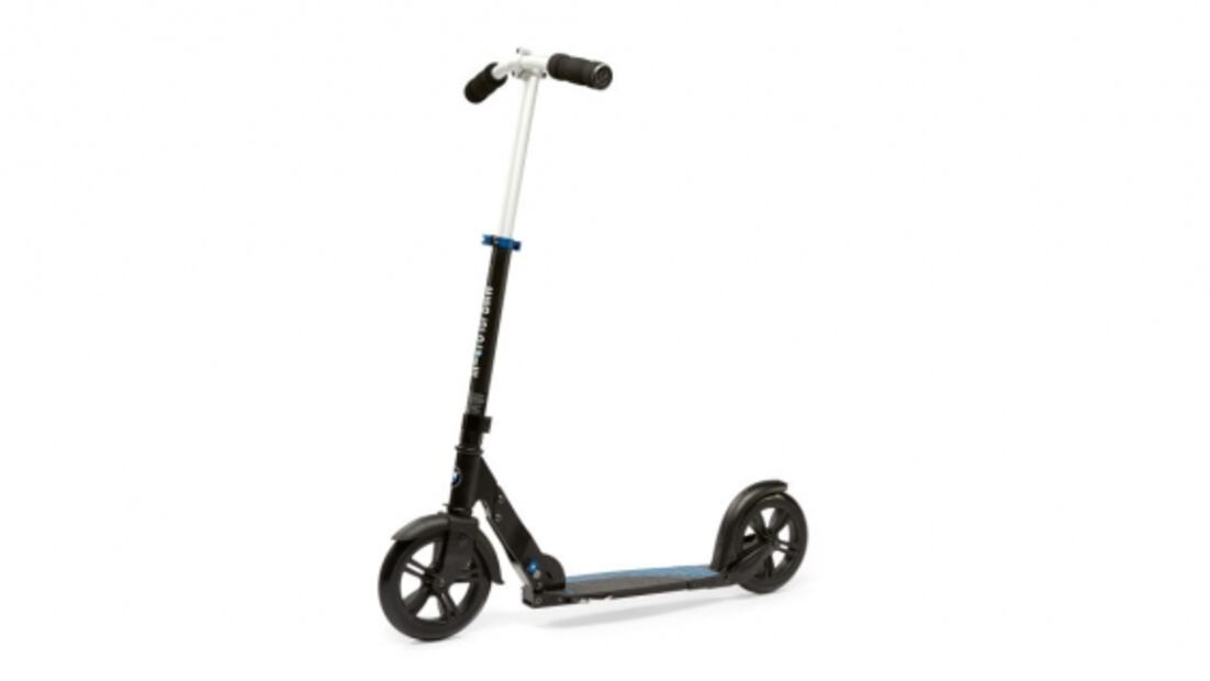 BMW lanza su propia línea de scooters eléctricos 