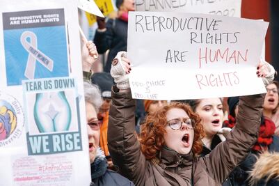 Cientos llaman a proteger Obamacare