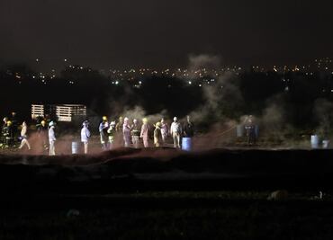 Pobladores realizan búsqueda de cuerpos en zona de explosión de Hidalgo