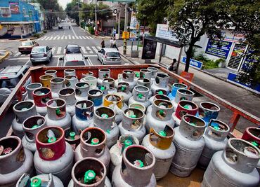 Gaseros concluyen paro y reinician el suministro del combustible en CDMX