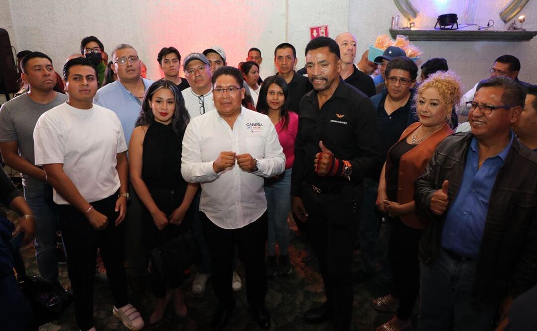 Gabriel Del Monte promete "sacar a punta de votos" a sus oponentes en Xochimilco. Foto: Omar Díaz