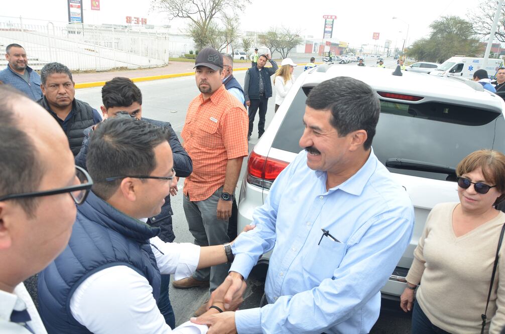 MONTERREY NUEVO LEON LLEGA LA CARAVANA DE LA DIGNIDAD QUE ENCABEZA EL GOBERNADOR DE CHIHUAHUA JAVIER CORRAL PROCEDENTE DE SALTILLO COAHUILA. (FOTO: EMILIO VASQUEZ. EL UNIVERSAL)
