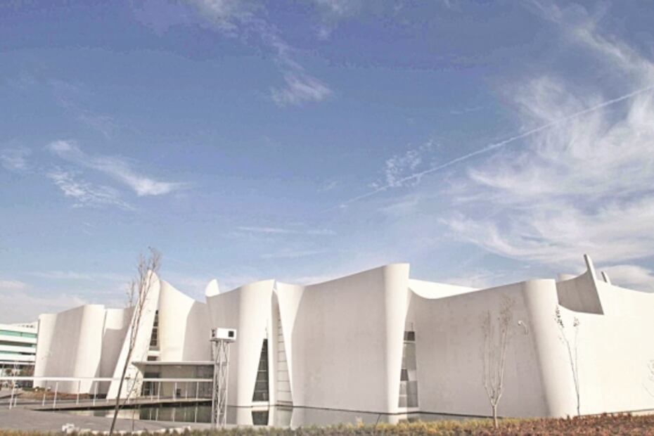 "Mutilaron libros de la Biblioteca Palafoxiana"