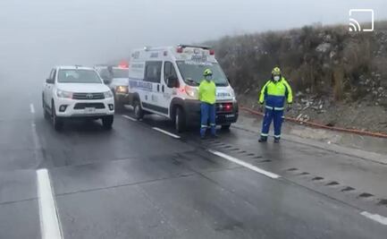Cierran tramo de la autopista Monterrey-Saltillo por choque causado por niebla