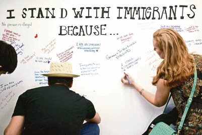 "Dreamers" ganan batalla; evitan deportaciones