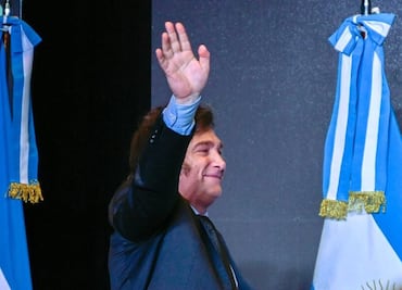 Papa Francisco felicita a Javier Milei por su victoria en Argentina