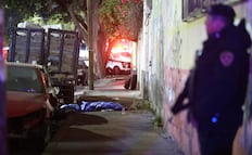 Asesinan a tres hombres en inmediaciones del Reclusorio Norte; responsables logran escapar