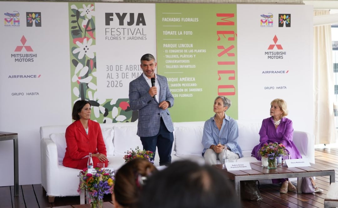 Para anunciar el evento se reunieron Patricia Elías Calles, directora del Festival, y el alcalde de Miguel Hidalgo, Mauricio Tabe. | Foto: Especial.