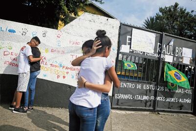 Arrestan a tercer joven por matanza en Brasil