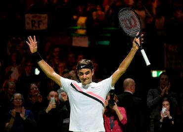 Roger Federer regresa a ser el número uno del mundo