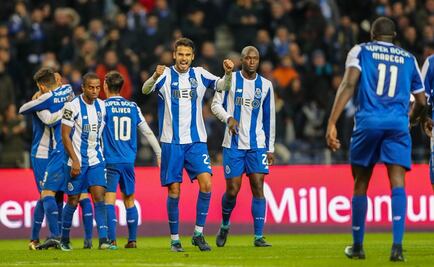 Diego Reyes cumplió 100 juegos en Europa