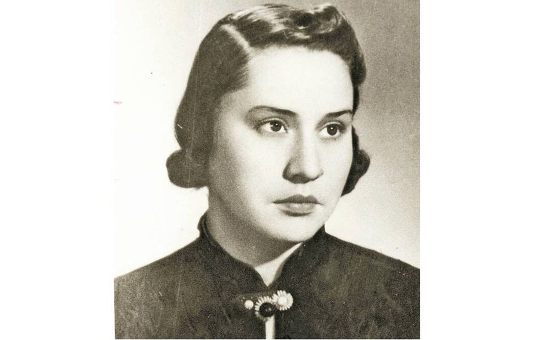 María Elvira Bermúdez creó personajes femeninos empoderados e independientes. Nacida en Durango, en 1916, fue abogada y escribió cuento, novela y periodismo. Foto: ARCHIVO EL UNIVERSAL