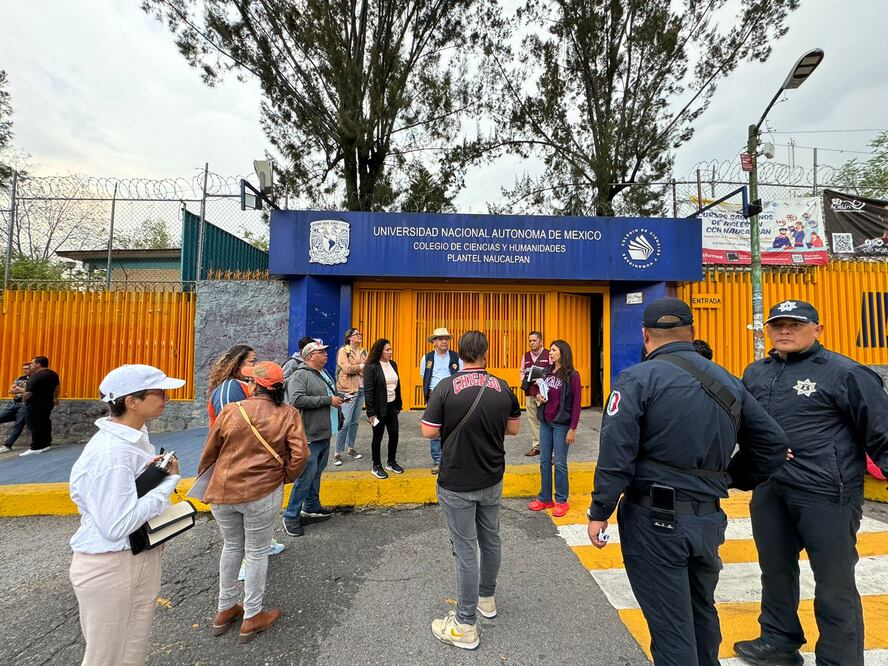 Autoridades realizaron un recorrido en el plantel de la UNAM para revisar las condiciones de seguridad. (Foto: especial)