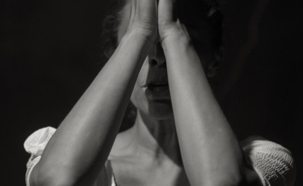 "No me reconozco", una pieza teatral sobre la sociedad postapocalíptica después del fin del mundo